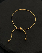 Cargar imagen en el visor de la galería, Adjustable Drawstring Bracelet
