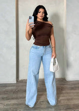Load image into Gallery viewer, Tawny Asymmetric Top
