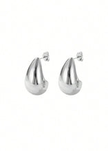Load image into Gallery viewer, Tear Drop Earrings