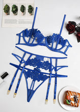 Cargar imagen en el visor de la galería, Drawn To You Floral Lingerie Set