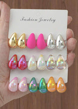 Load image into Gallery viewer, Teardrop Earrings