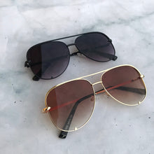 Cargar imagen en el visor de la galería, Aviator Framed Sunglasses