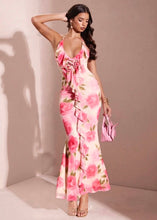 Cargar imagen en el visor de la galería, Mariela Rose Detailed Ruffle Maxi Dress
