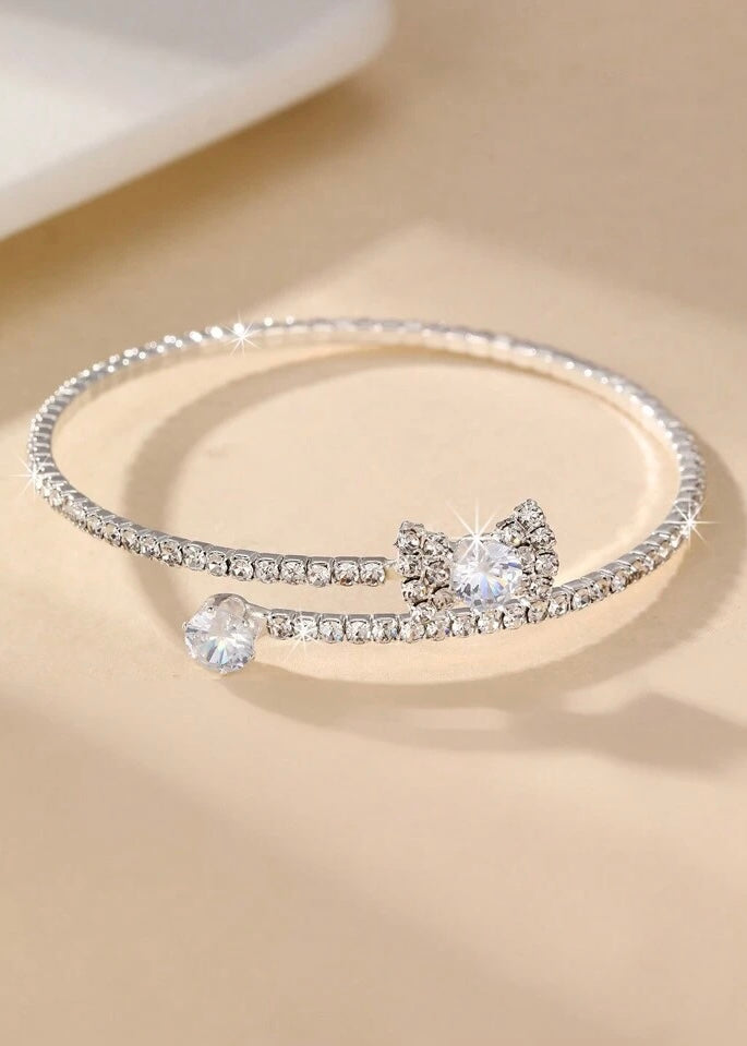 Bow Detail Rhinestone Bracelet
