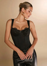 Cargar imagen en el visor de la galería, You&#39;re A Mean One Lace Corset Top
