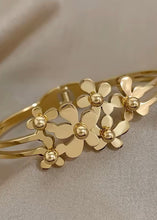 Load image into Gallery viewer, Flower Detail Layered Bracelet
