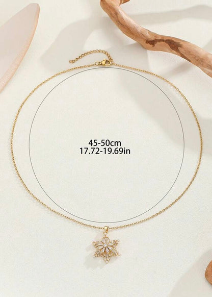 Winter Wonderland II Snowflake Necklace