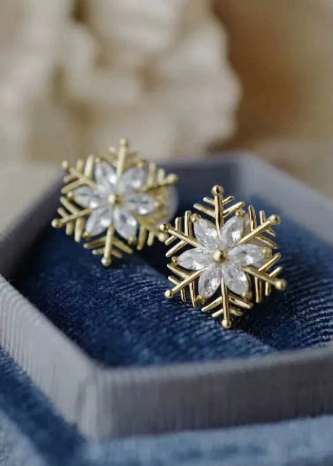 “Gold Christmas” Snowflake Studs
