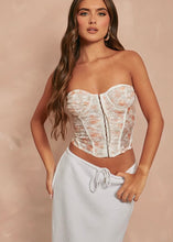 Cargar imagen en el visor de la galería, Floral and Fine Mesh Corset
