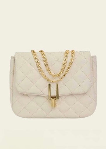 DAMAGED Twist Lock Quilted Shoulder Bag - The Style Guide TT