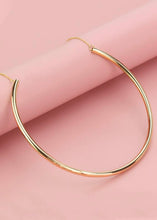 Load image into Gallery viewer, Gold Minimalist Choker
