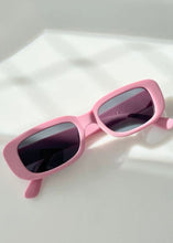 Load image into Gallery viewer, Lolita Square Framed Sunglasses
