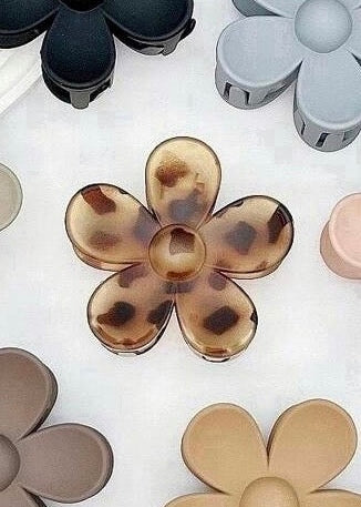 Flower Claw Clips