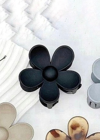 Flower Claw Clips