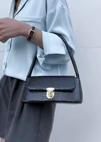 Bailey Shoulder Bag