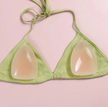 Cargar imagen en el visor de la galería, Triangle Silicone Nipple Covers
