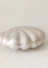 Load image into Gallery viewer, Seychelles Stone &amp; Shell Detail Bag
