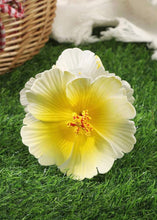 Load image into Gallery viewer, Flower Claw Clips
