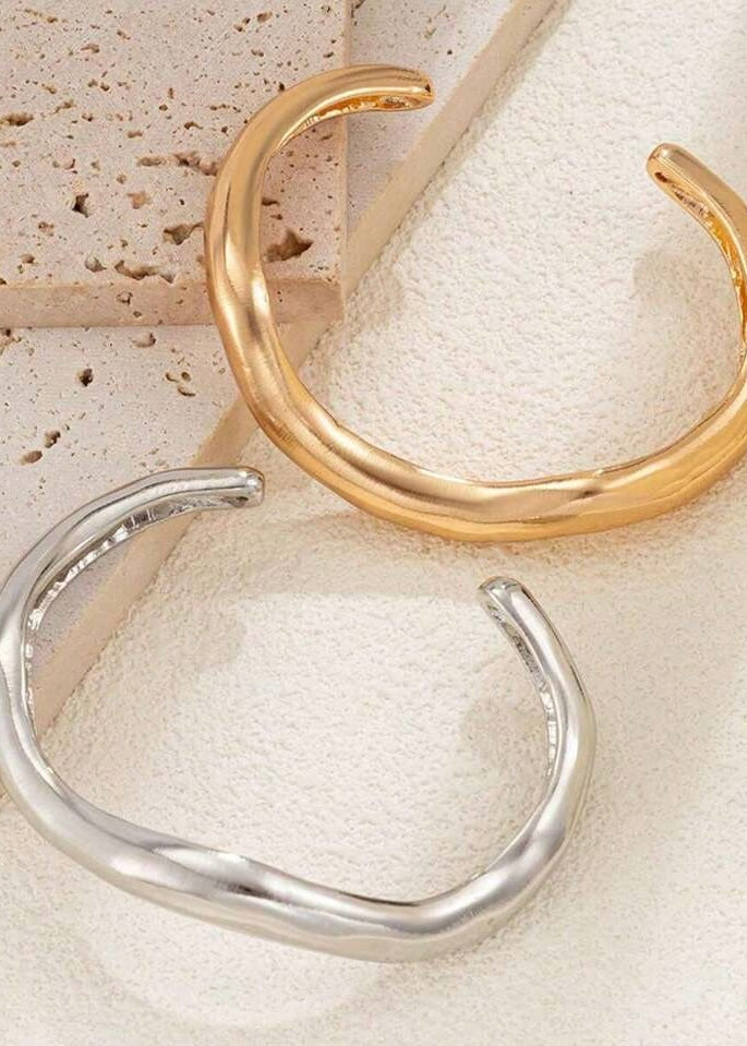 Minimalist Snake Bangle