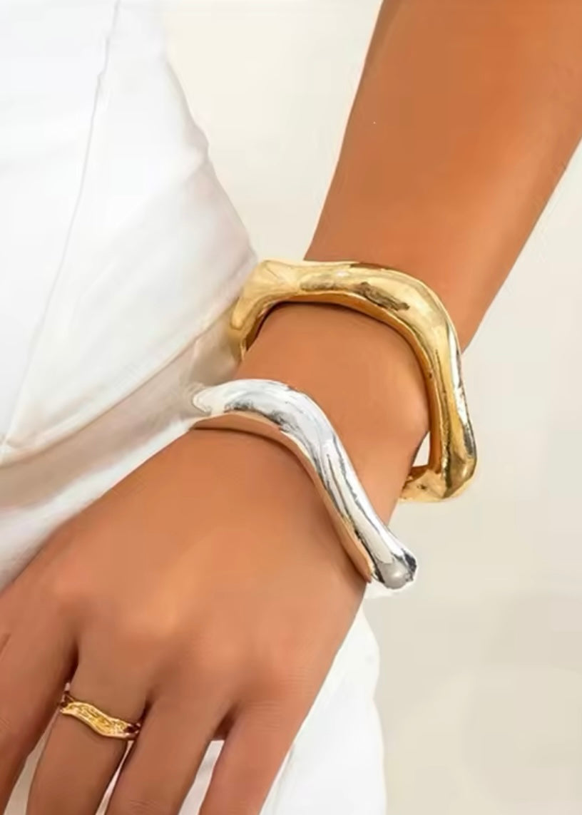 Minimalist Snake Bangle