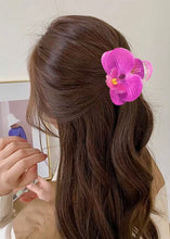 Load image into Gallery viewer, Flower Claw Clips
