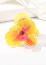 Load image into Gallery viewer, Flower Claw Clips
