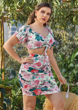 Load image into Gallery viewer, Plus Floral Drawstring Top &amp; Skirt Set - The Style Guide TT
