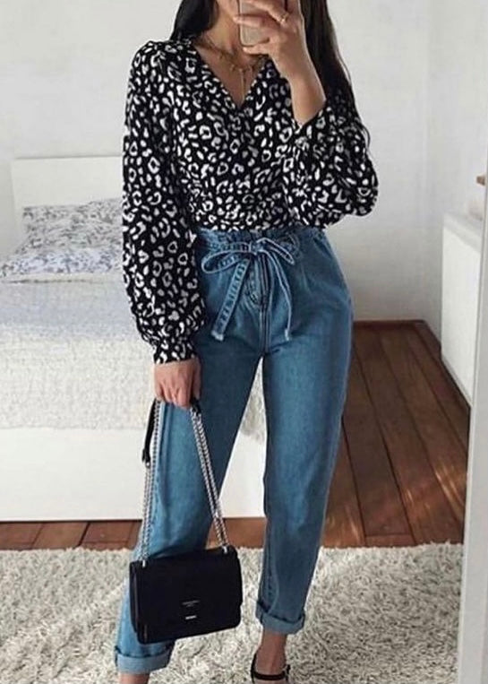 Belted High Waisted Mom Jeans - The Style Guide TT