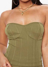 Load image into Gallery viewer, Cup Detail Basic Tube Top - The Style Guide TT
