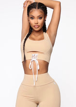 Cargar imagen en el visor de la galería, Fashionnova All Tied Up Active Set
